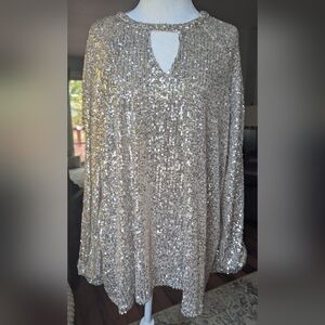 Cable & Gauge Rose Gold Sequin Keyhole Blouse